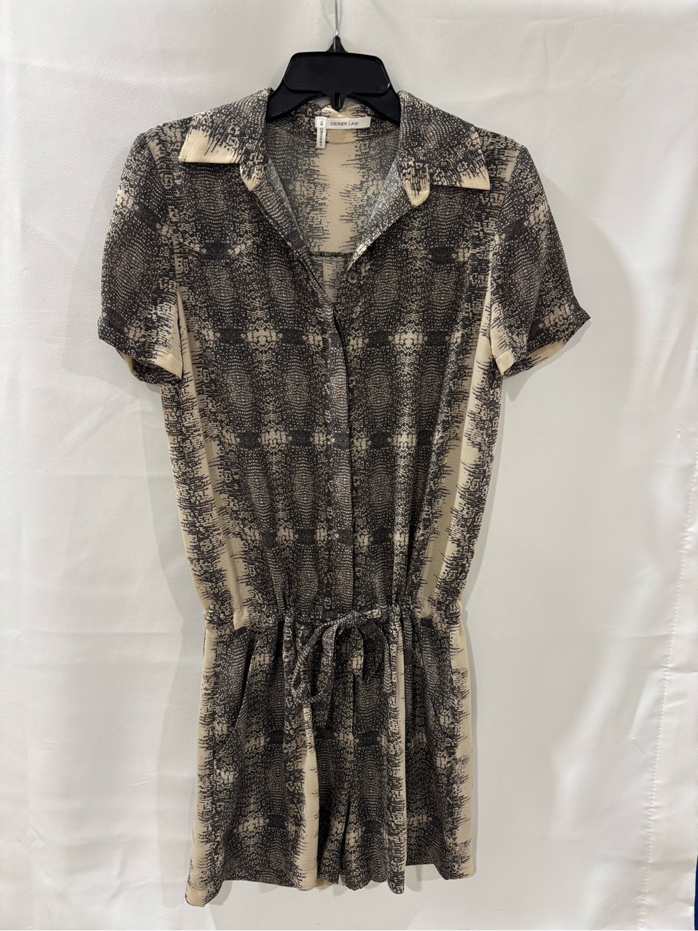 Derek Lam Black and Cream Short-Sleeve Drawstring Shirt Dress